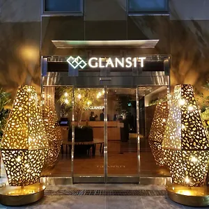 Capsule hotel Glansit Akihabara