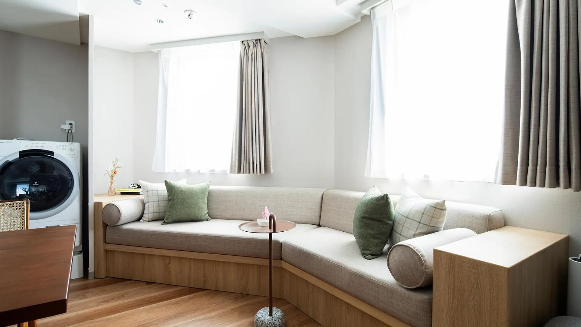 Section L Shimbashi West Aparthotel Tokyo Japan